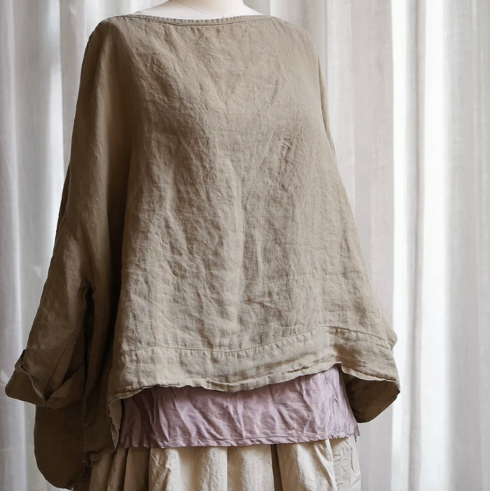 woman wearing grey American vintage knit cardigan
