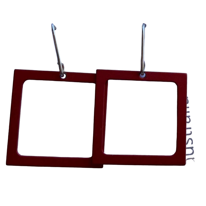 Atlas square earring