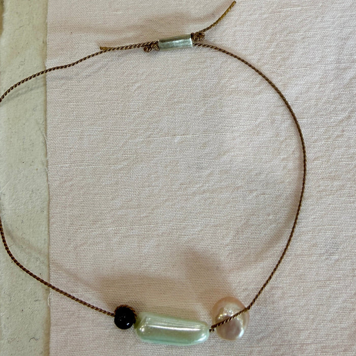 Silk bracelet with pearl charm