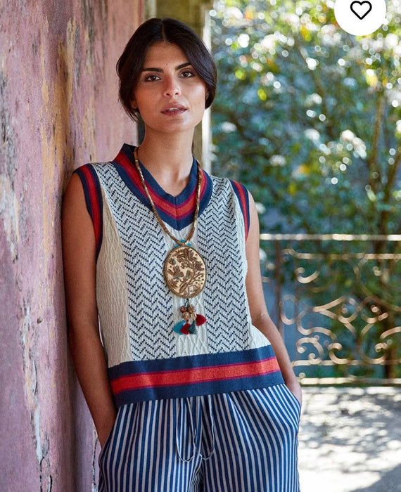 Cotton jaquard cable vest