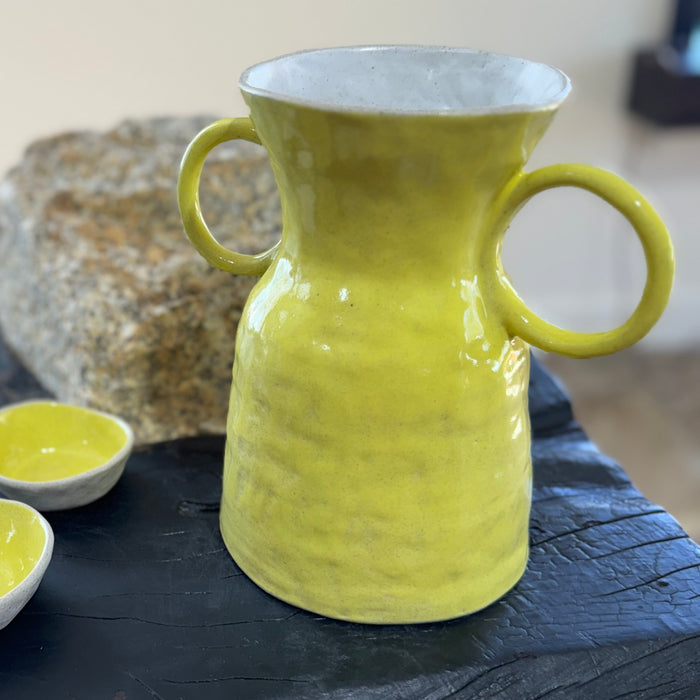 Medium glazed vase | yellow