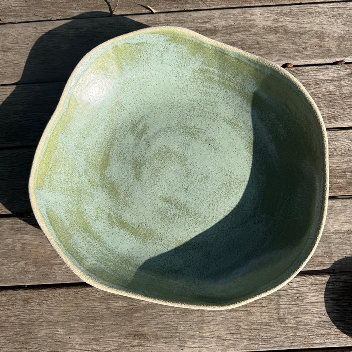 Wavy edged bowl