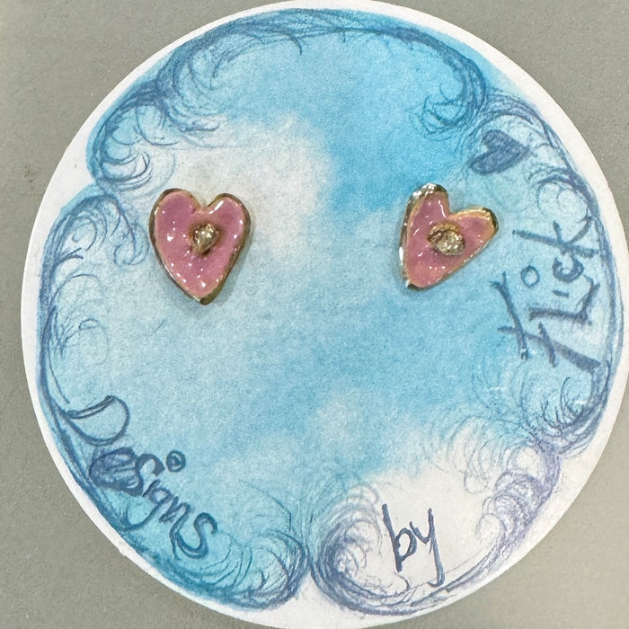 Enamel heart studs