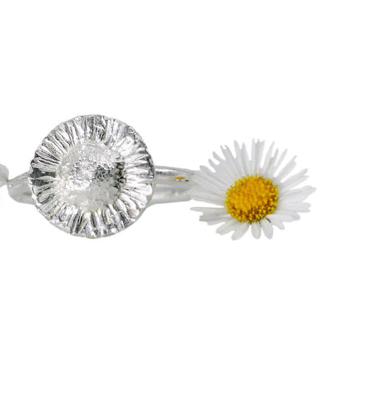 Seaside daisy ring