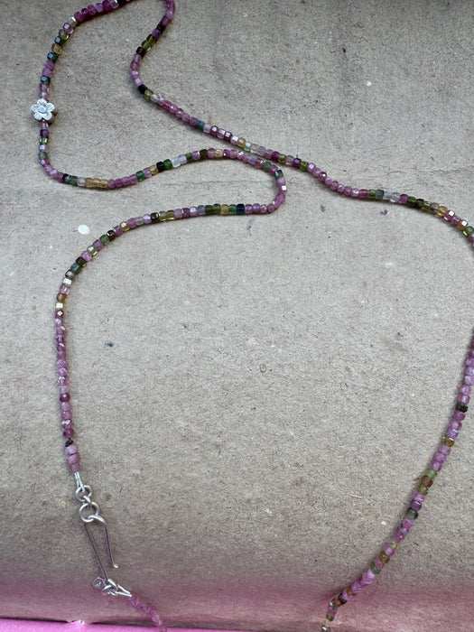 Daisy tourmaline necklace
