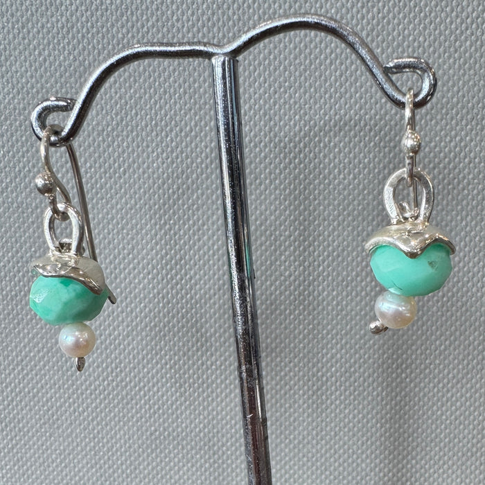Turquoise & pearl bead earring