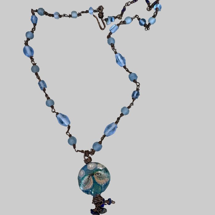 Two birds vintage bead necklace