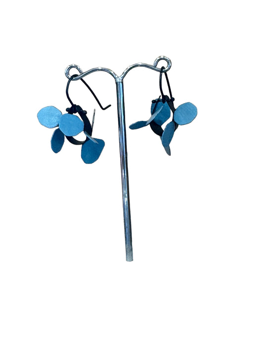 Wattle earrings in blue