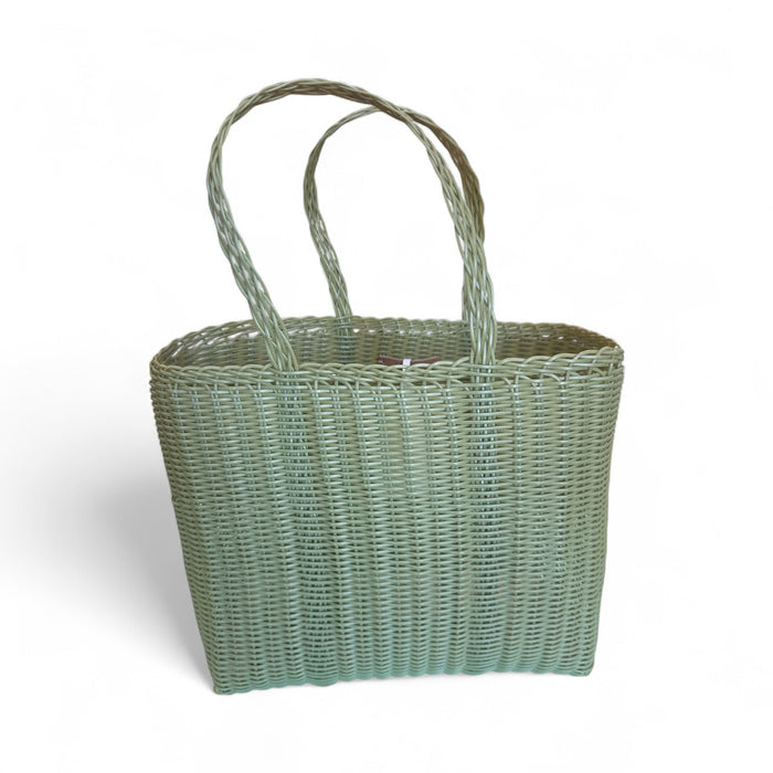 Handwoven flat basket | small