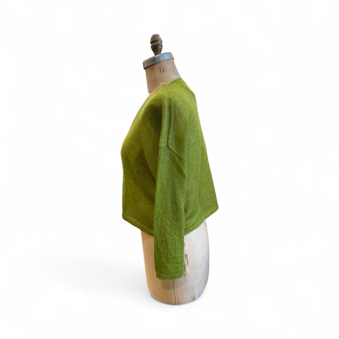 Cropped mohair v neck jumper | Luna