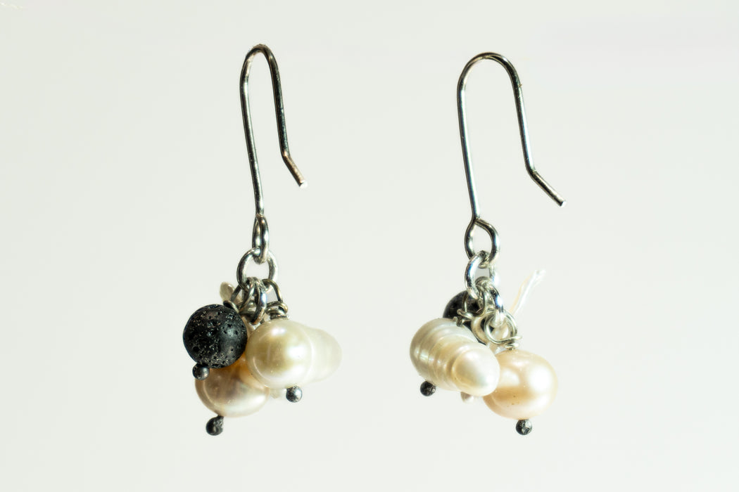 Cluster of pearls and bead earrings