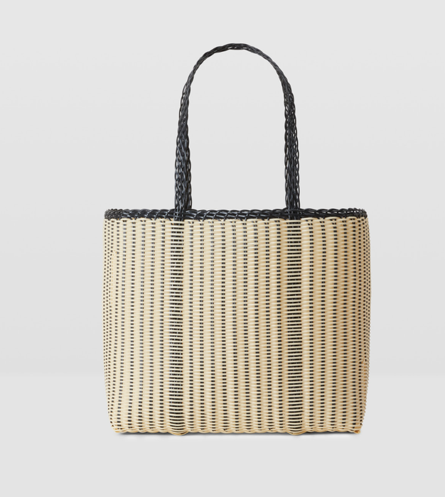 Back and natural toned mercado basket