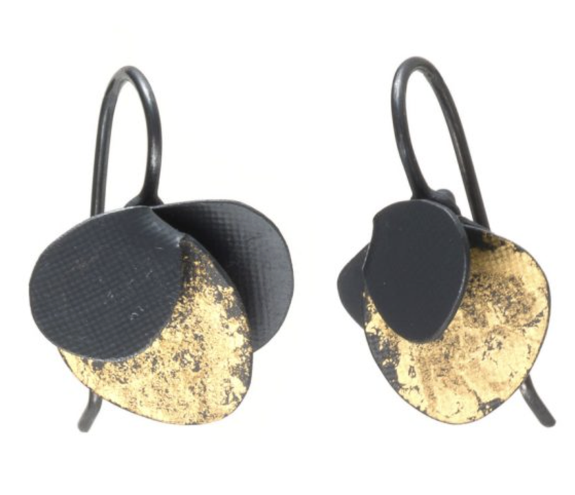 Violet earring | oxid silver and gold leaf
