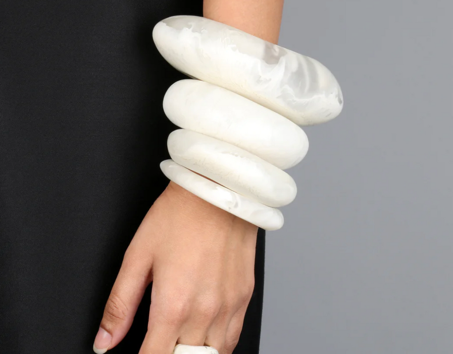Rock wishbone bangle | med/lge fit
