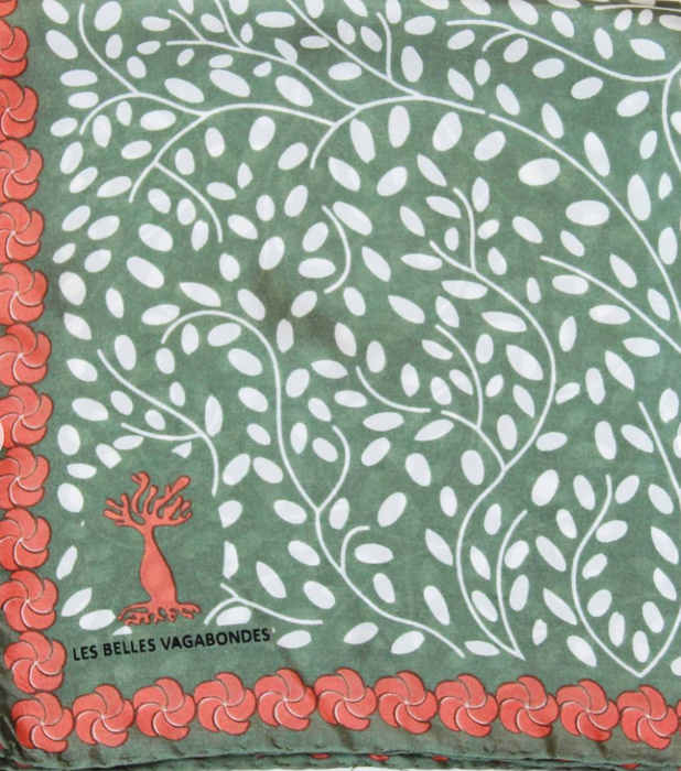 Silk scarf | Menabe
