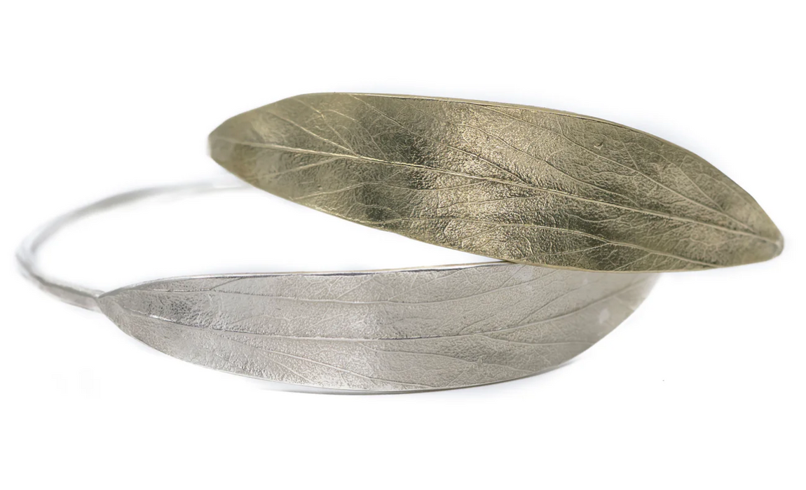 Silver gum leaf bangle