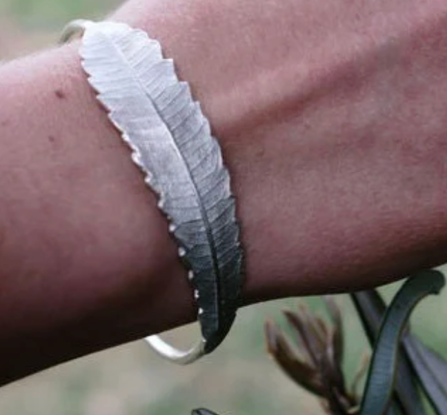 Silver wallum coastal banksia leaf bangle