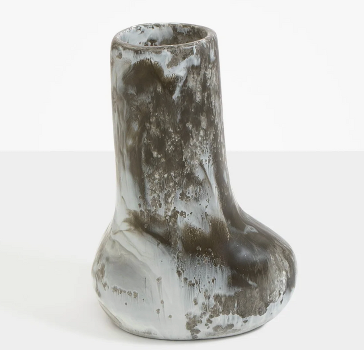 Medium stem vase