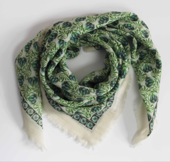 Fine wool scarf - square 100 x 100 cm