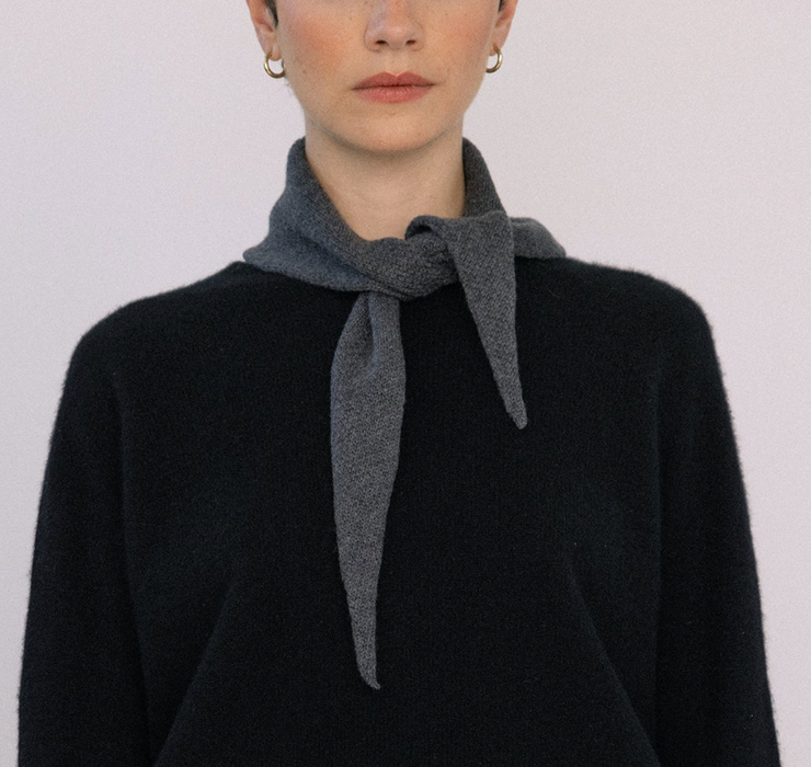Daisy scarf