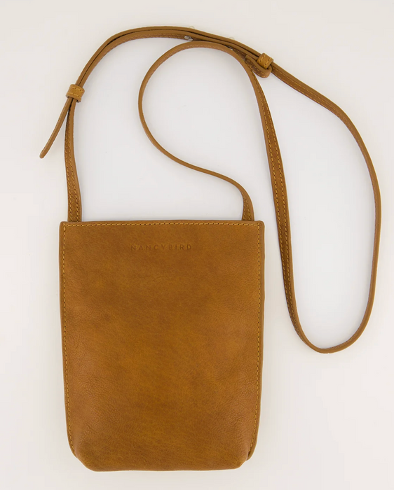 Louanne pouch