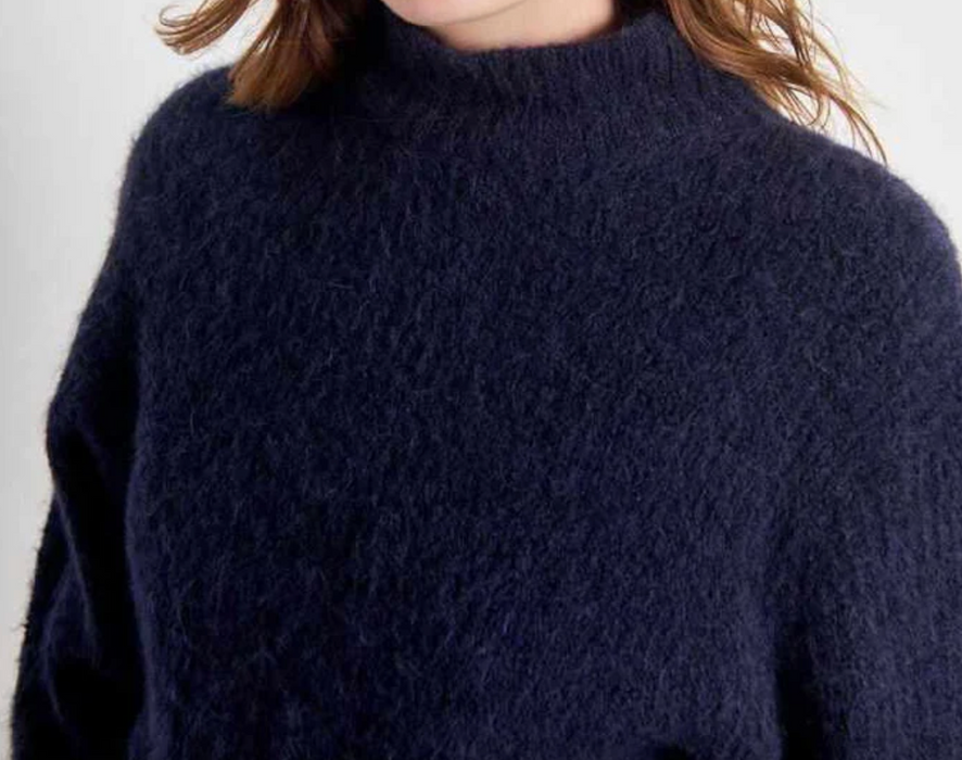 East ribbed crew neck knit