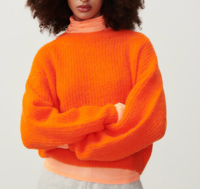East ribbed crew neck knit