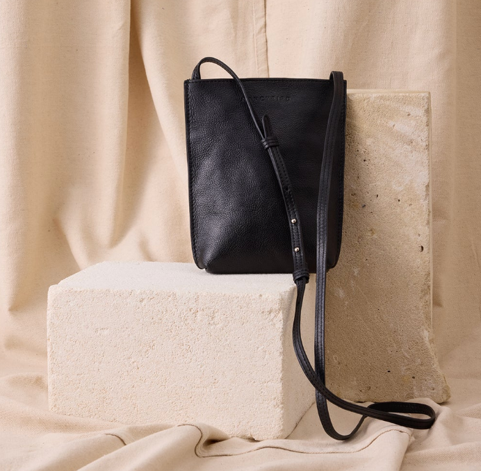 Louanne pouch