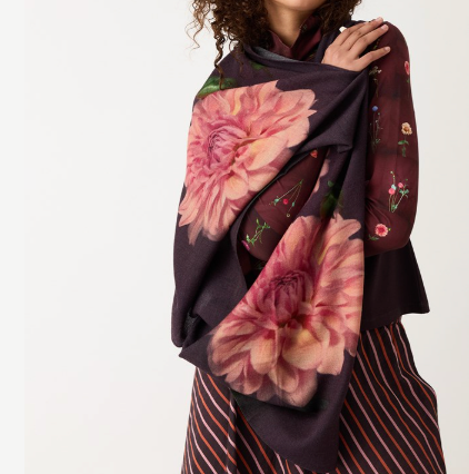 Wool scarf/shawl