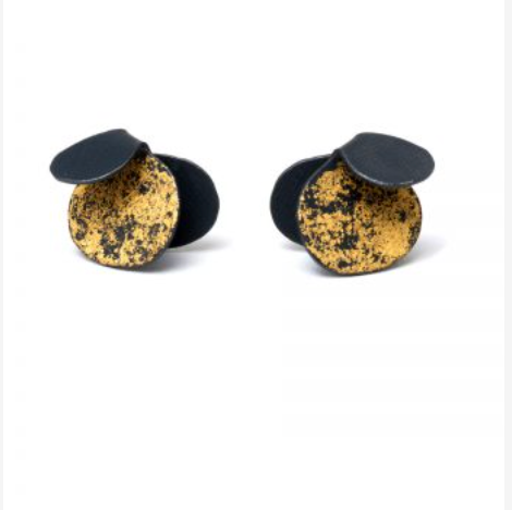 Violet earring in silver and gold leaf studs