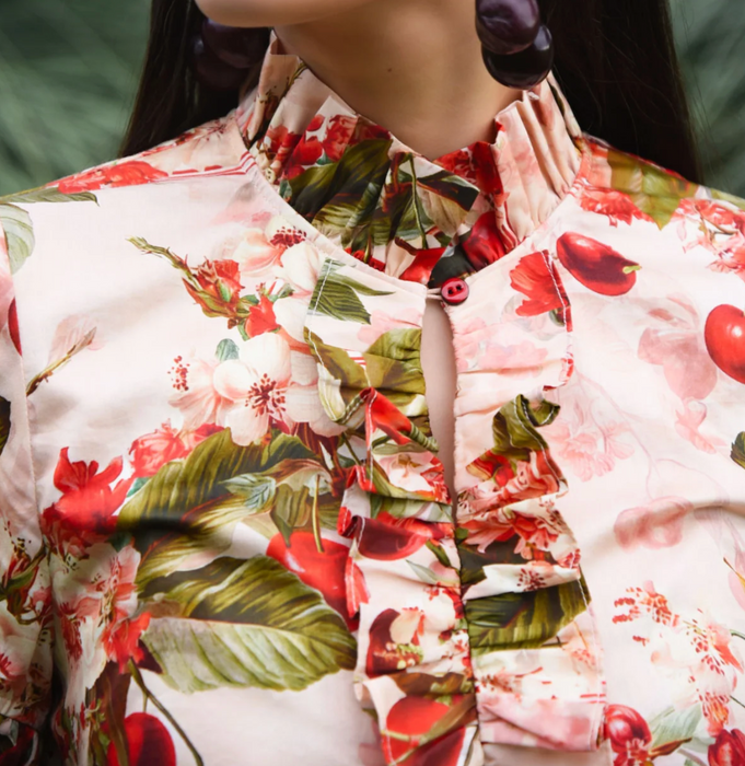 Frillaxed cherry dress /Coop