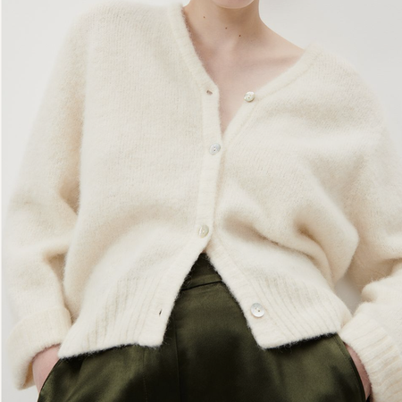 American Vintage fluffy knit cardigan in mother of pearl cream, front buttons close-up