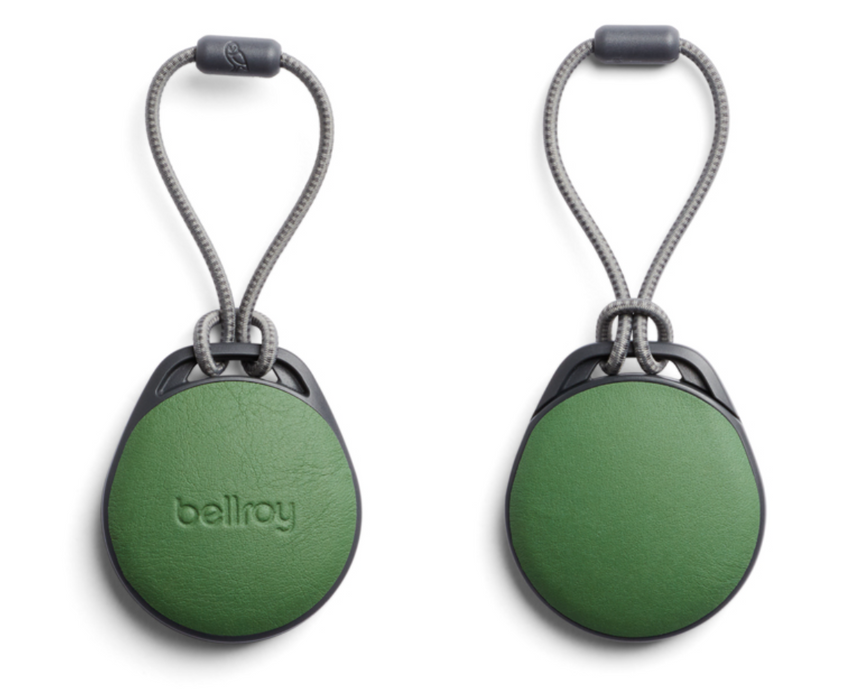Bellroy leather AirTag case in evergreen with grey loop, front and back view