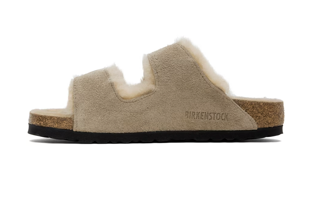 Birkenstock Arizona shearling sandal in taupe suede with natural shearling lining
