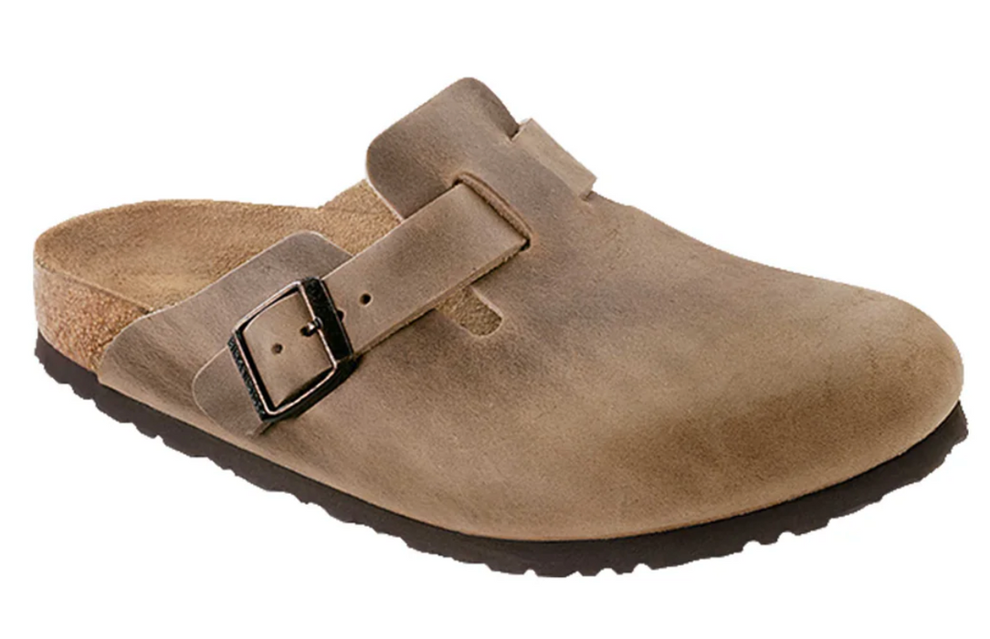 Birkenstock Boston clog in taupe leather, close-up of the buckle strap