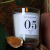 Bon Parfumeur 05 scented candle, green fig, myrrh and cedar, with fresh figs