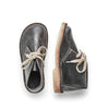 Duckfeet Sjaelland slate leather desert ankle boot – top and side view showing wide toe box and crepe sole