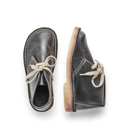 Duckfeet Sjaelland slate leather desert ankle boot – top and side view showing wide toe box and crepe sole