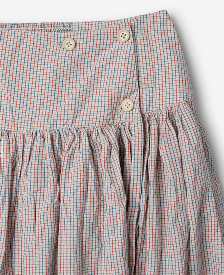 Ewa i Walla Jannika fine check skirt, close-up of button waistband