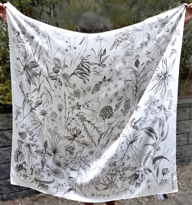 Silk satin nature scarf | 90 x 90