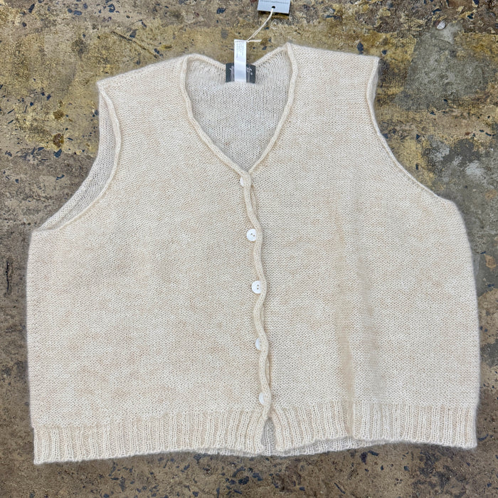 Luna mohair sleeveless vest in magnolia