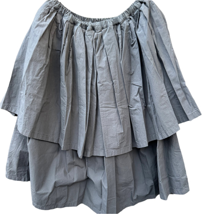 Manuelle Guibal Yizik tiered cotton skirt in metallic grey, back view