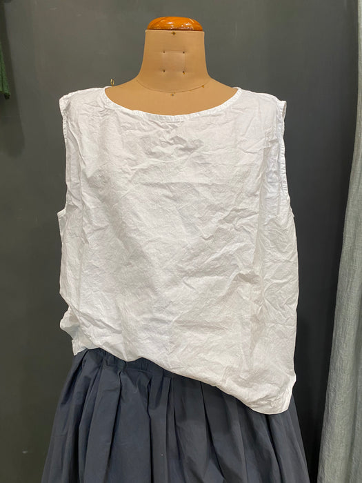 Metta Melbourne Anna sleeveless top in white on a mannequin