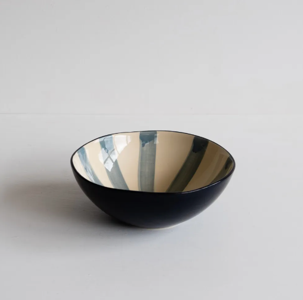 Musango Nourish bowl in tri horizon
