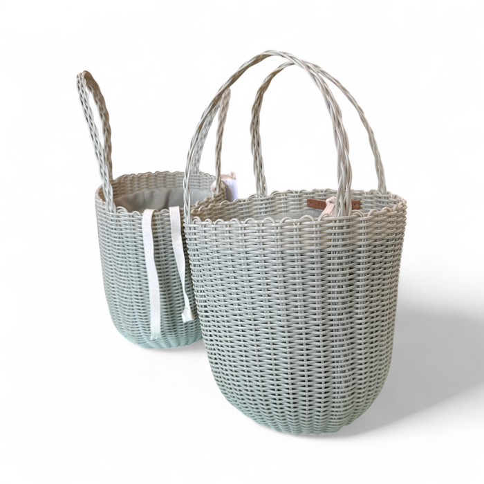 Palorosa handwoven bucket basket, small, in palm
