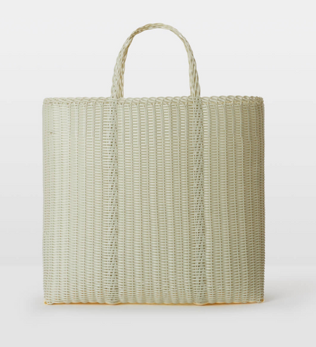 Palorosa handwoven flat basket, large, in palm