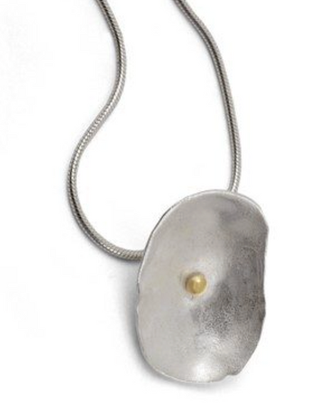 Shimara Carlow honesty pendant, medium