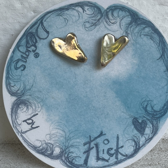 Flat profile gold heart studs