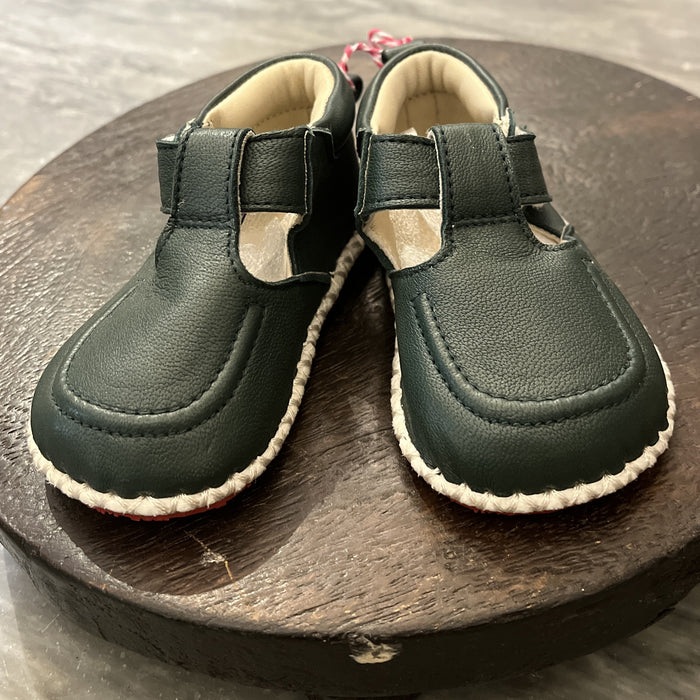 Perch boy's shoe