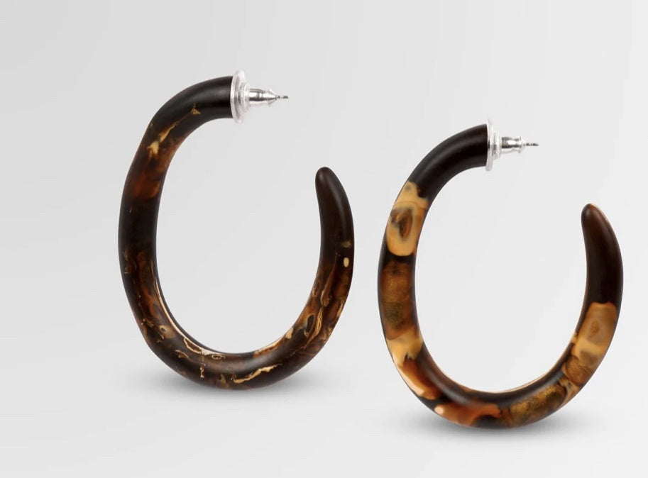 Pebble loop earring